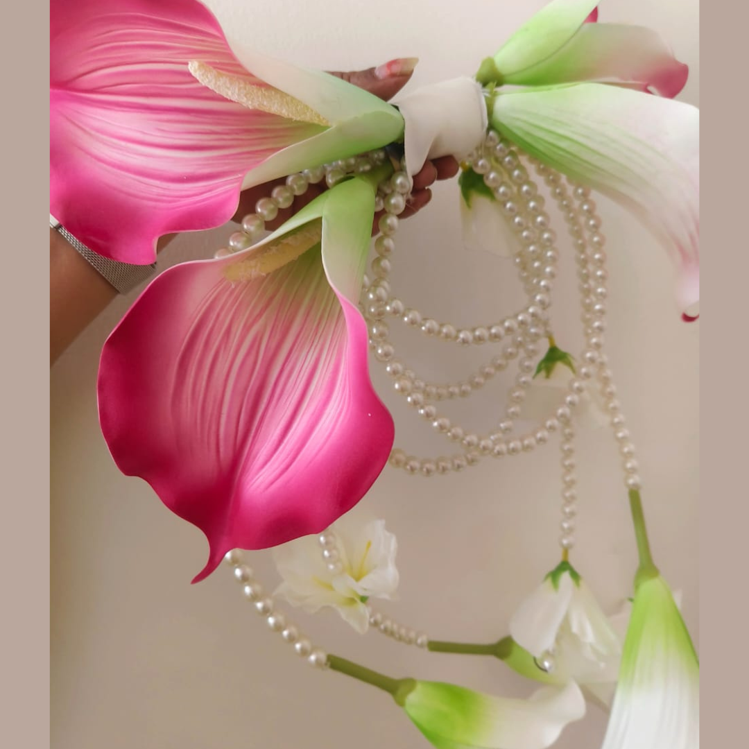 GownLink's Majestic Harmony Elegant Bridal Bouquet with green and white Flowers B-butterfly