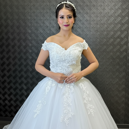 GownLink Luxury White Off Shoulder Wedding Ball Gown for Christian & Catholic Brides, Elegant Princess Bridal Ball Gown – GLGF071B