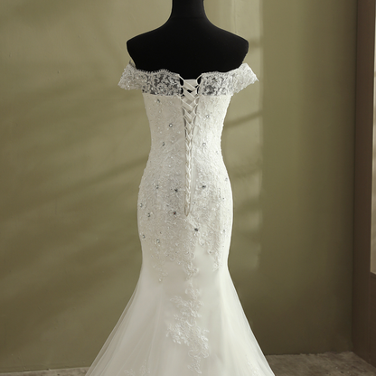 GownLink Elegant White Mermaid Wedding Dress with Royal Train for Christian Bride GLGT027