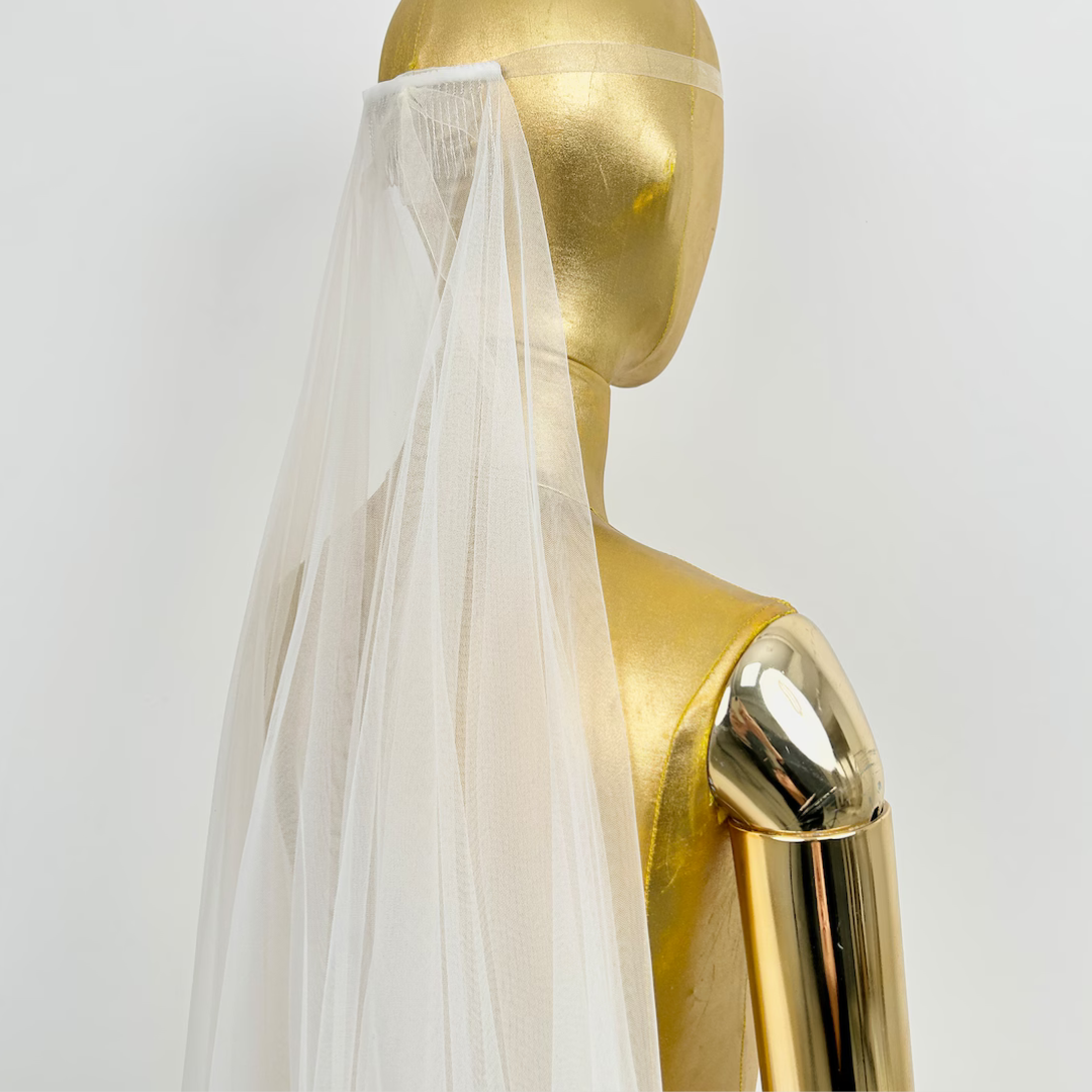 Full spread view of Short Bridal Veil on flat surface — GownLink GLVL