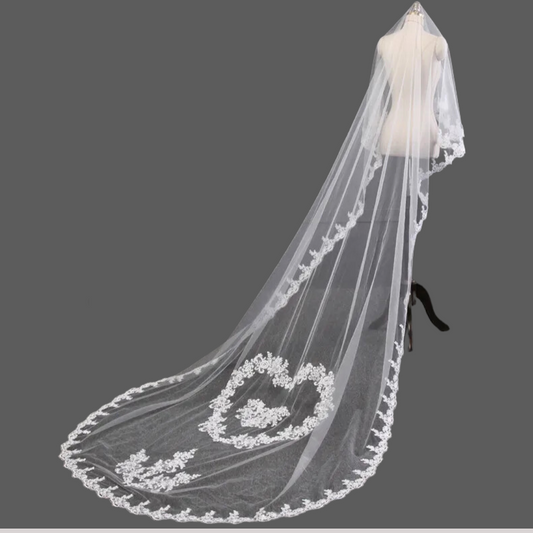 GownLink veil with embroidery LHL31
