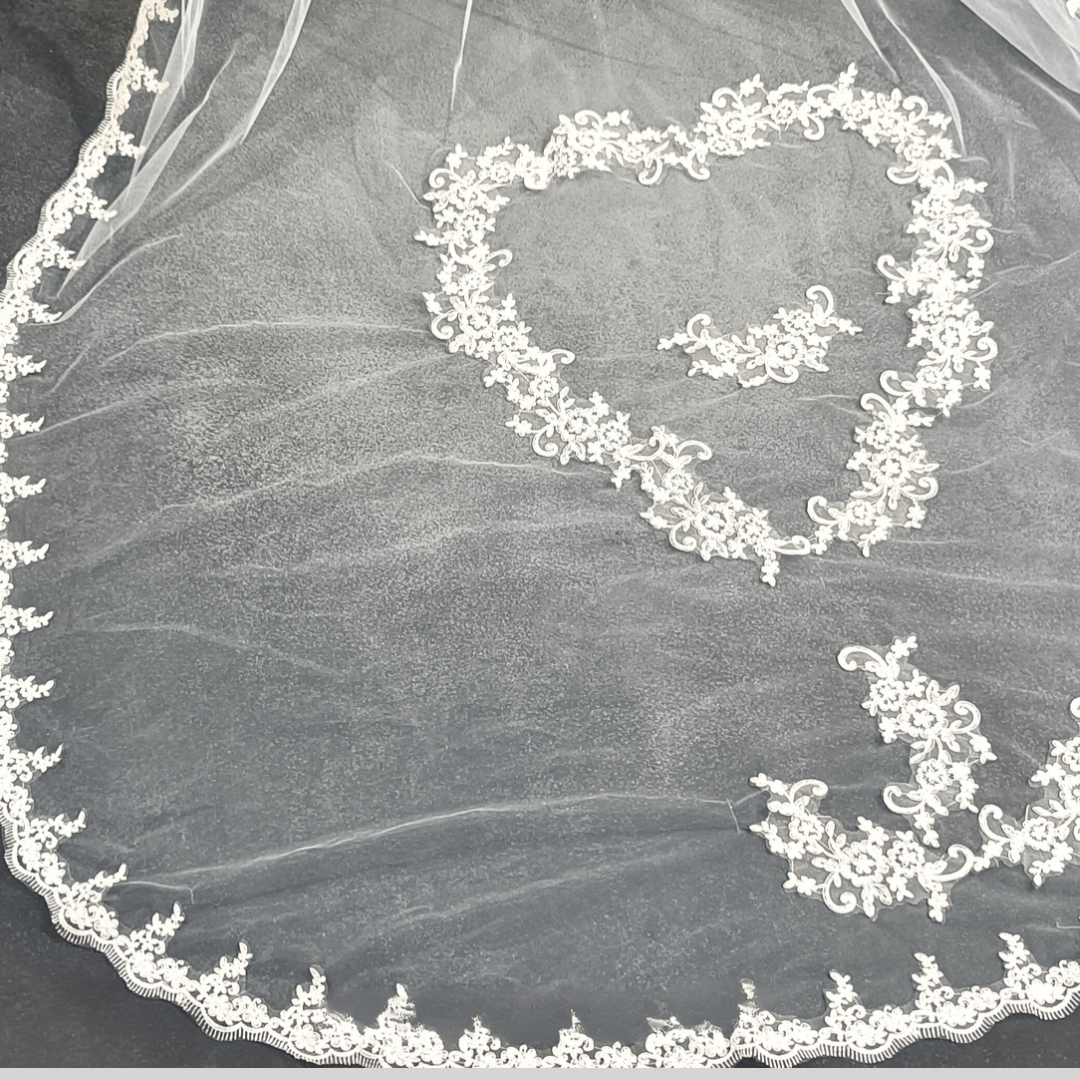 GownLink veil with embroidery LHL31
