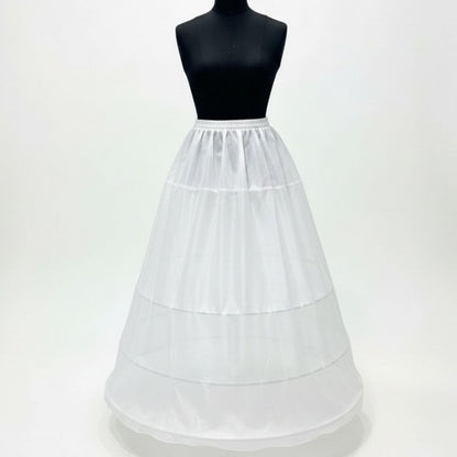 Side view of model wearing Bridal Combo Set — GownLink GRACEFUL