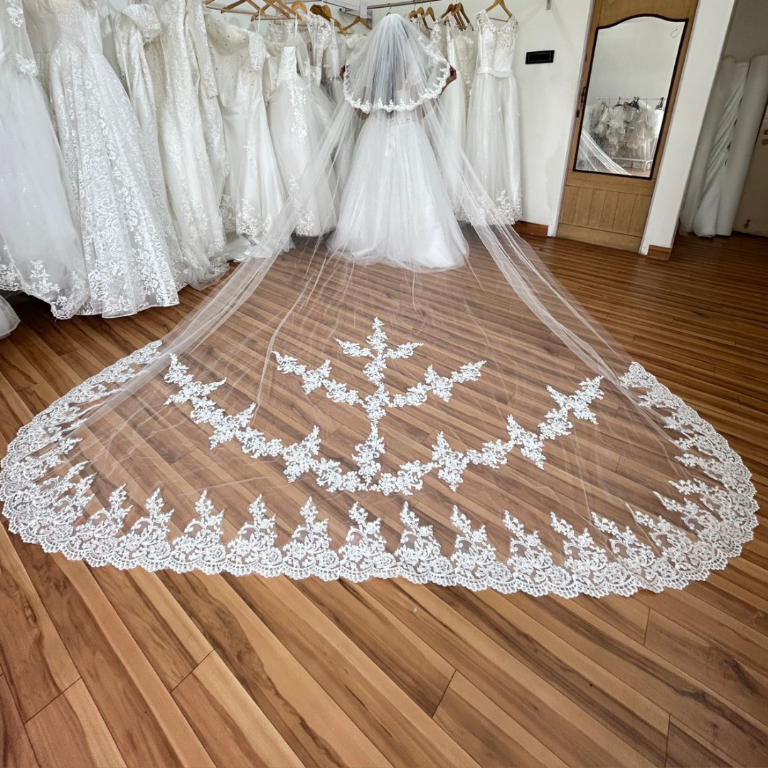 GownLink 3.5mtr Long 80 Inch Wide Veil Christian & Catholic GAVL007