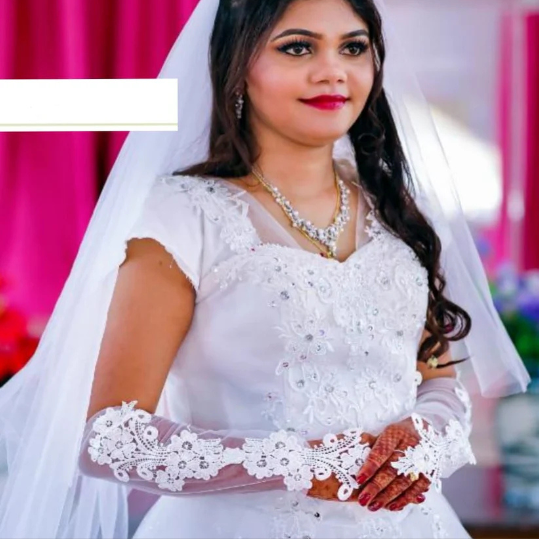 Gownlink  Bridal White Gloves G13