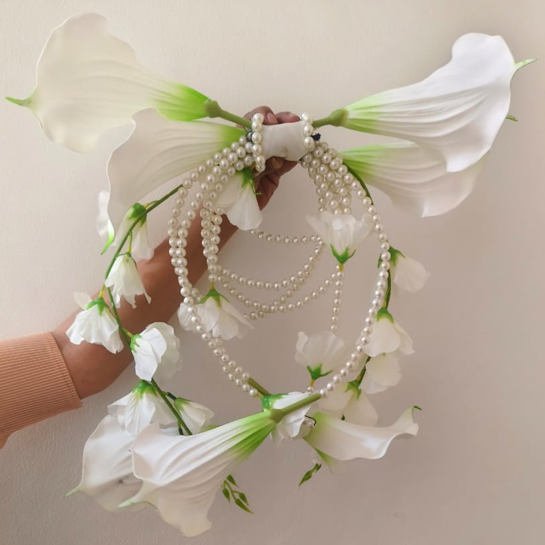 GownLink's Majestic Harmony Elegant Bridal Bouquet with green and white Flowers B-butterfly