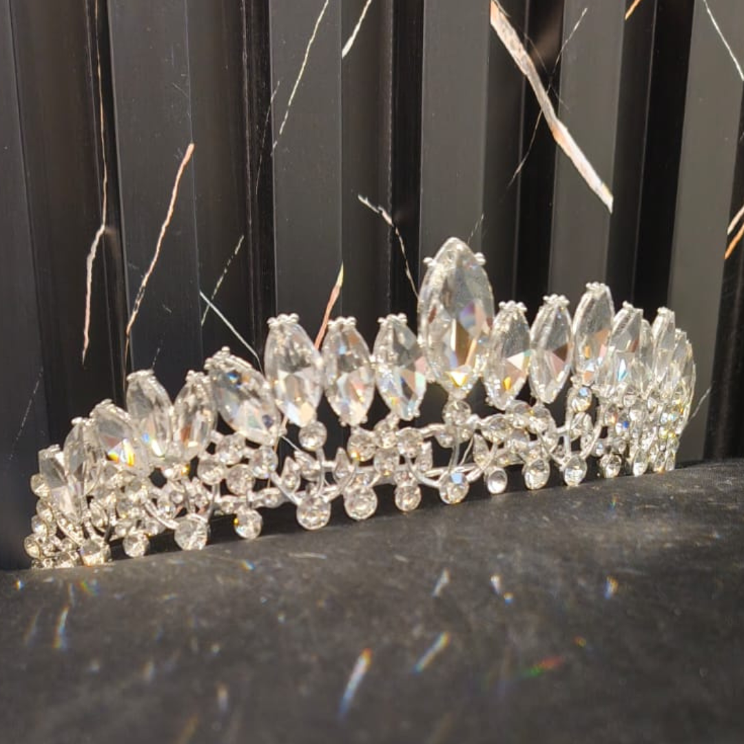 GownLink Bridal Crown With a touch of Stones GLAC020