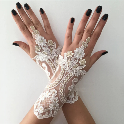 GownLink white Bridal Gloves for Wedding G98