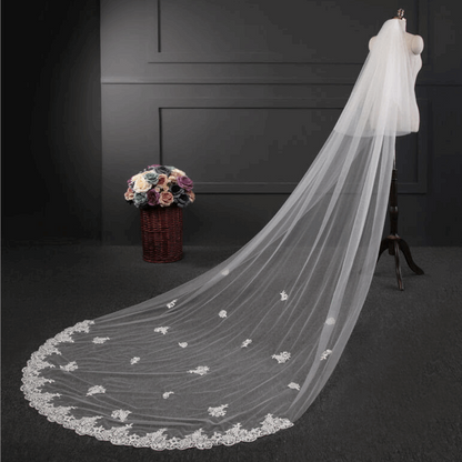 Close-up of individual pieces in 4-Piece Bridal Combo Set — GownLink GL-COMBO
