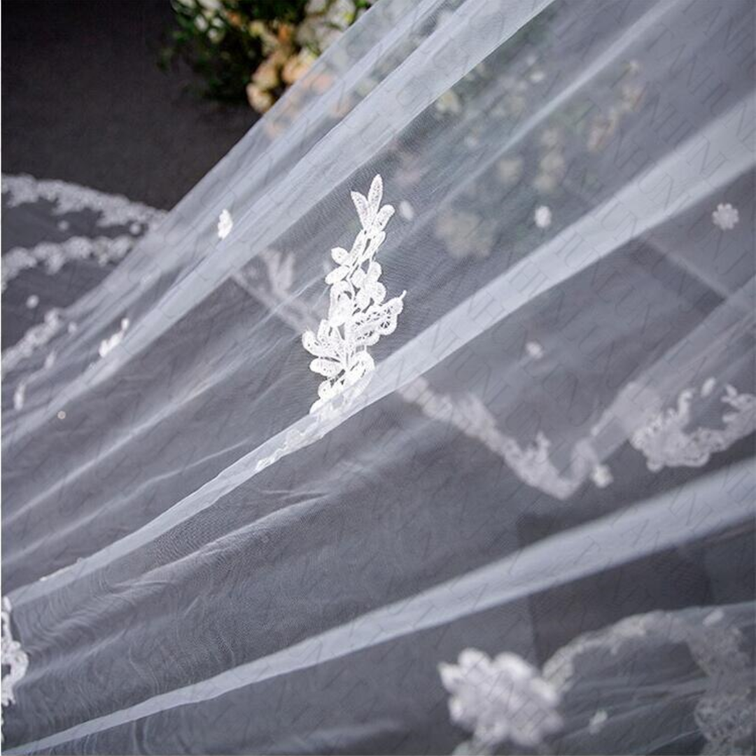 GownLink Long Bridal 4 Meter Veil with Comb for Christian & Catholic Weddings GLJAV06654