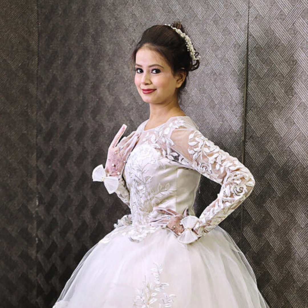 GownLink Bridal Gloves with Bow, and Lustrous Pearl Beads G112