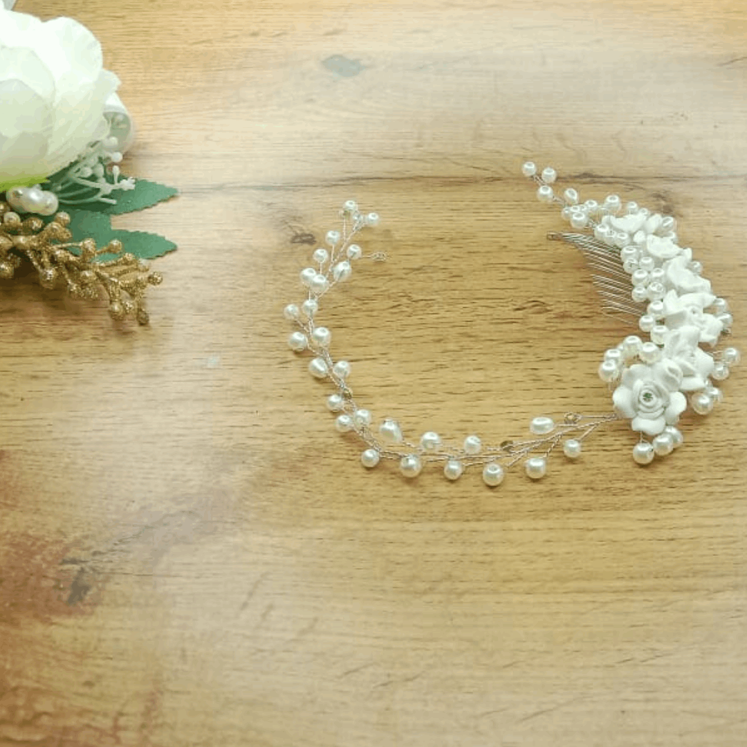 Nature-inspired Bridal Hair Comb with Crystal-encrusted Branches