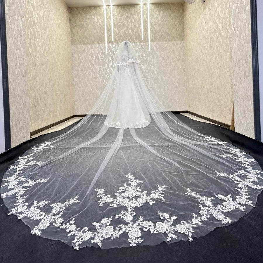 GownLink's  4 Meters Long Bridal Veil Cathedral Christian & Catholic Wedding New Lace