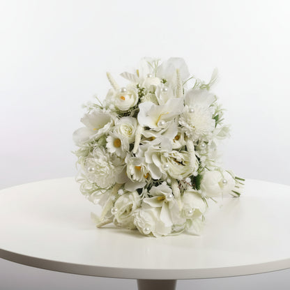 GownLink's Majestic Harmony Elegant Bridal Bouquet with green and white Flowers B-White