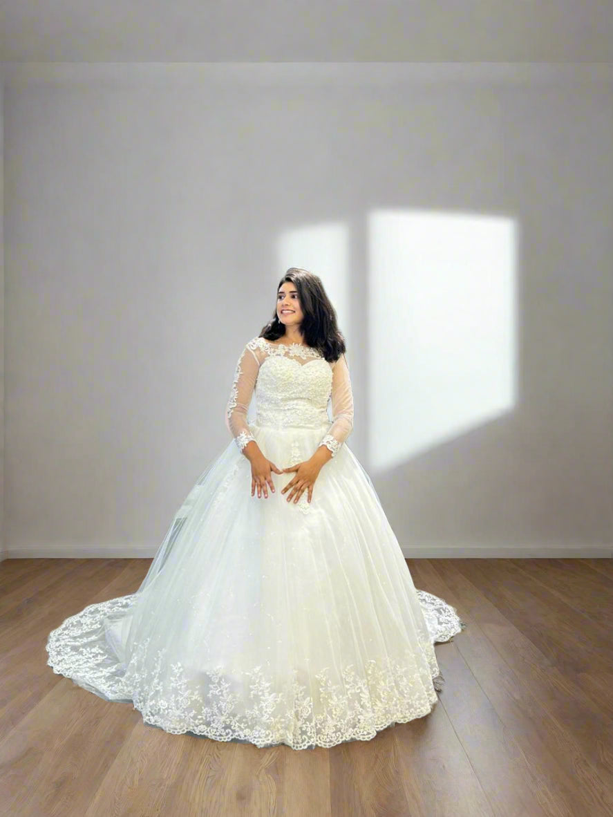 GownLink Bridal Train Gown for Christian and Catholic Weddings  GLGF042T