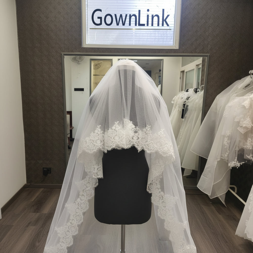 GownLink's Exquisite 3.5mtr Long Cascading Bridal Veil for Christian & Catholic Wedding GLVHL02