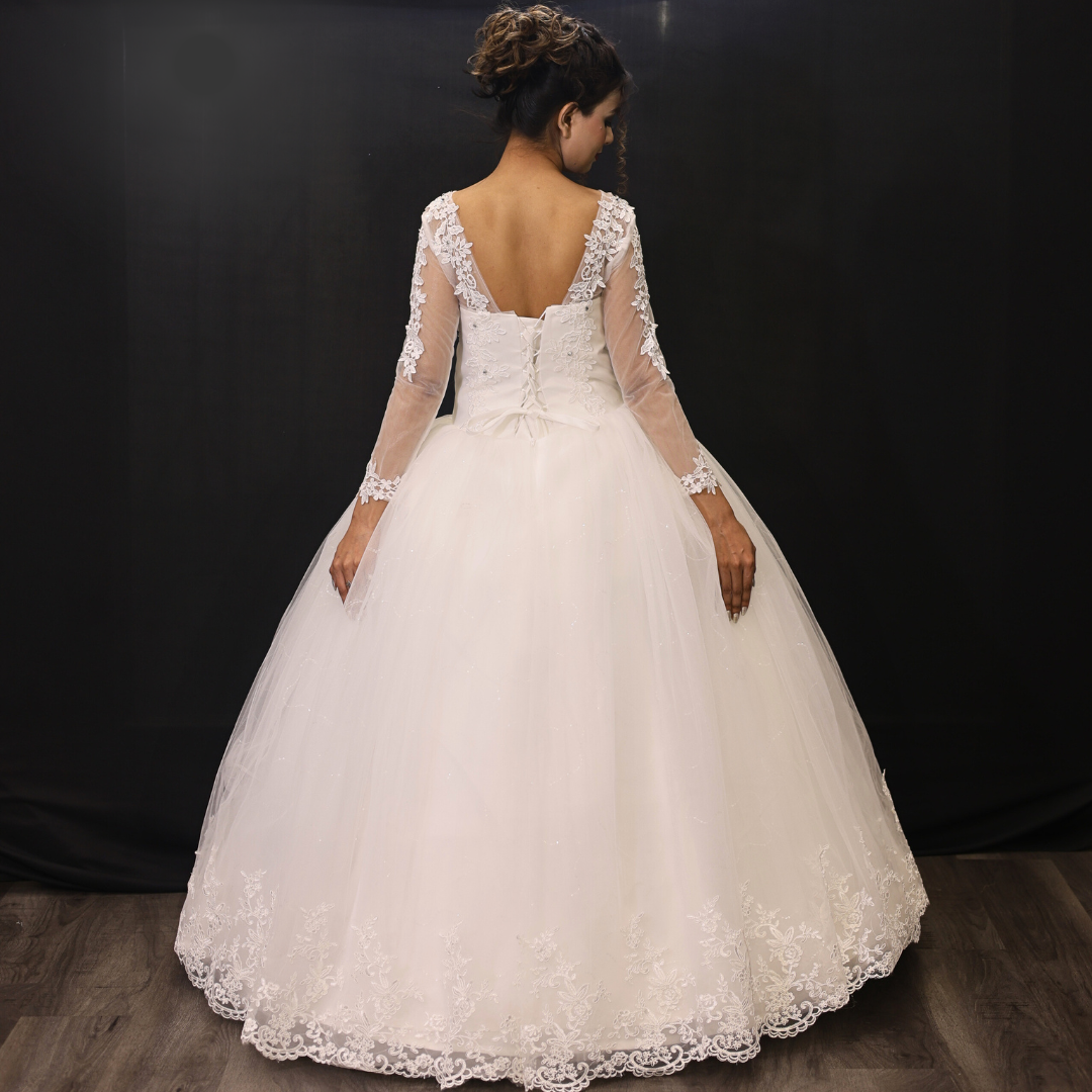 White Christain Bridal Gown in Jammu & Kashmir