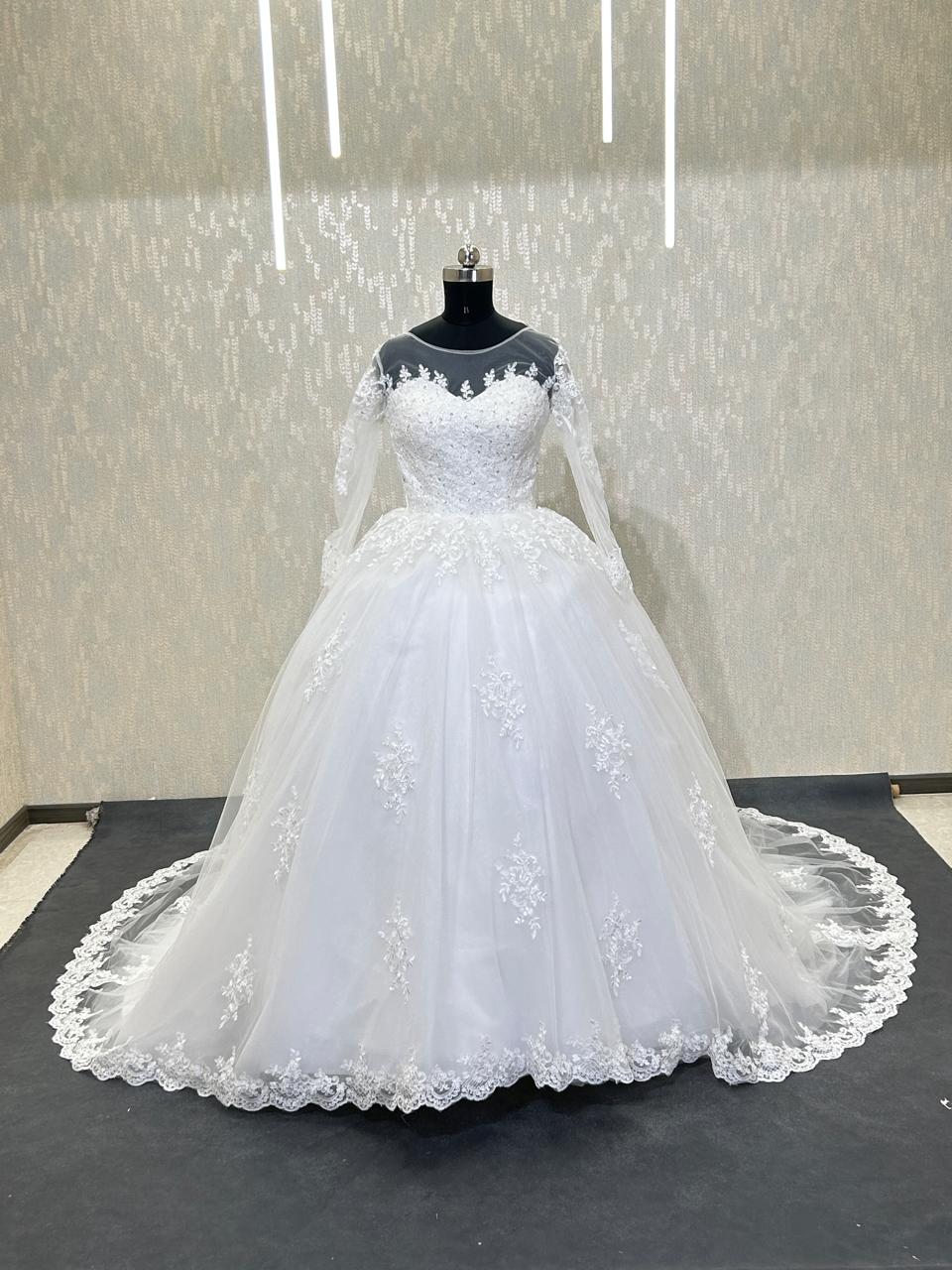 GownLink Stunning Train Gown White Church Wedding Gown with Beaded Lace GLGT009