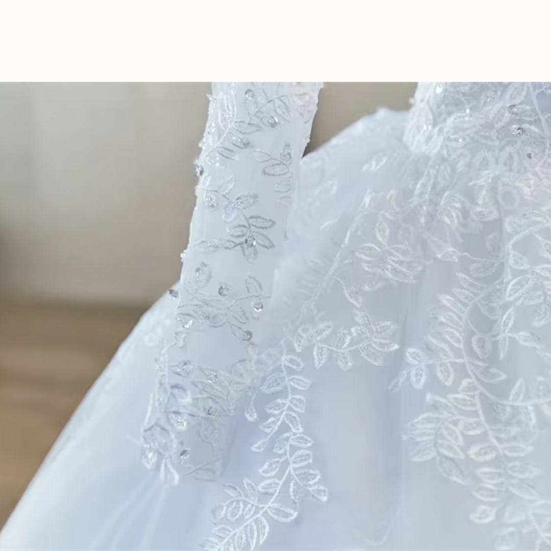 GownLink Stunning Train Gown White Church Wedding Gown GLGB170-B