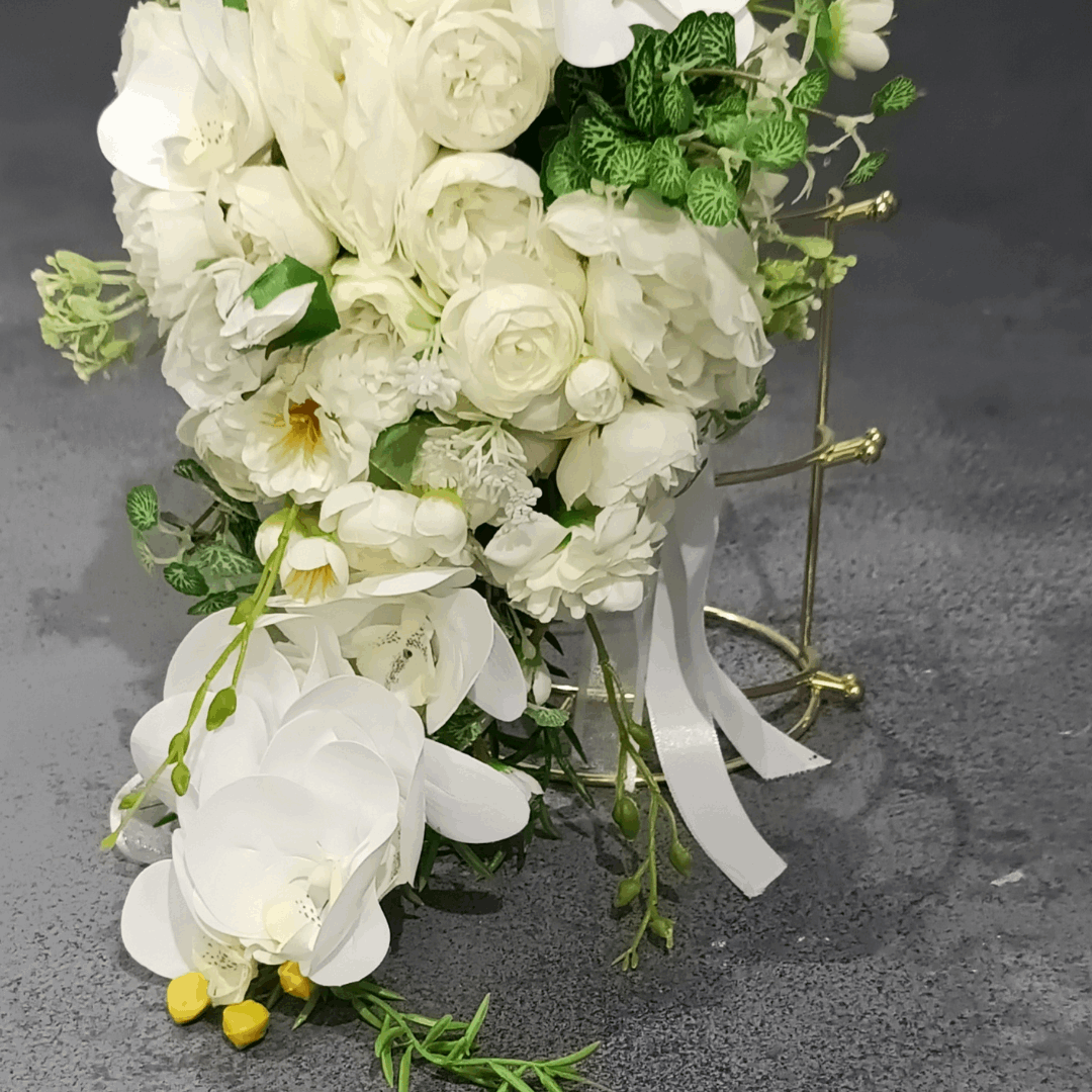 princess white Beauty Bridal Bouquet for Christian Fast free delivery 5 day  Haryana 