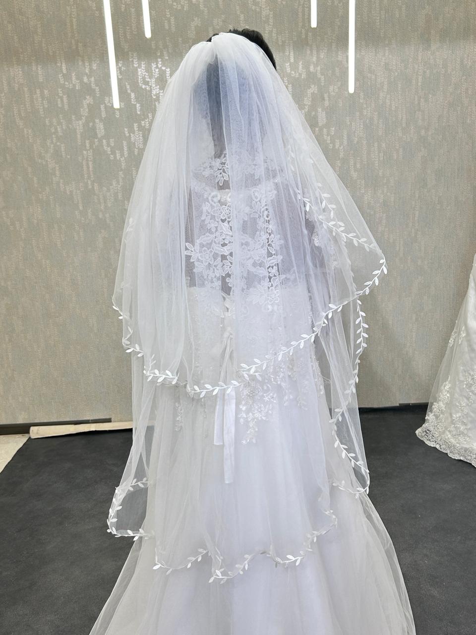 White wedding veil short hip Length Fast delivery of 5 day  Haryana 