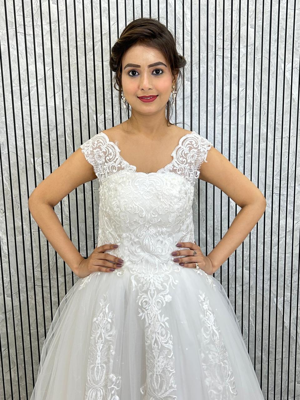 GownLink's Adorable White Wedding Princess Gown GLVLQD09B