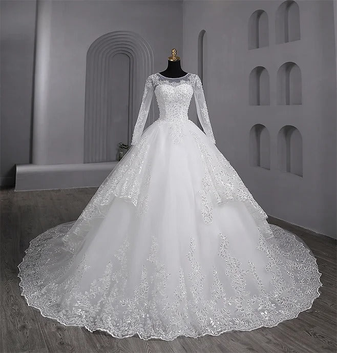 GownLink Luxurious White Wedding Train Gowns for Christian Bride