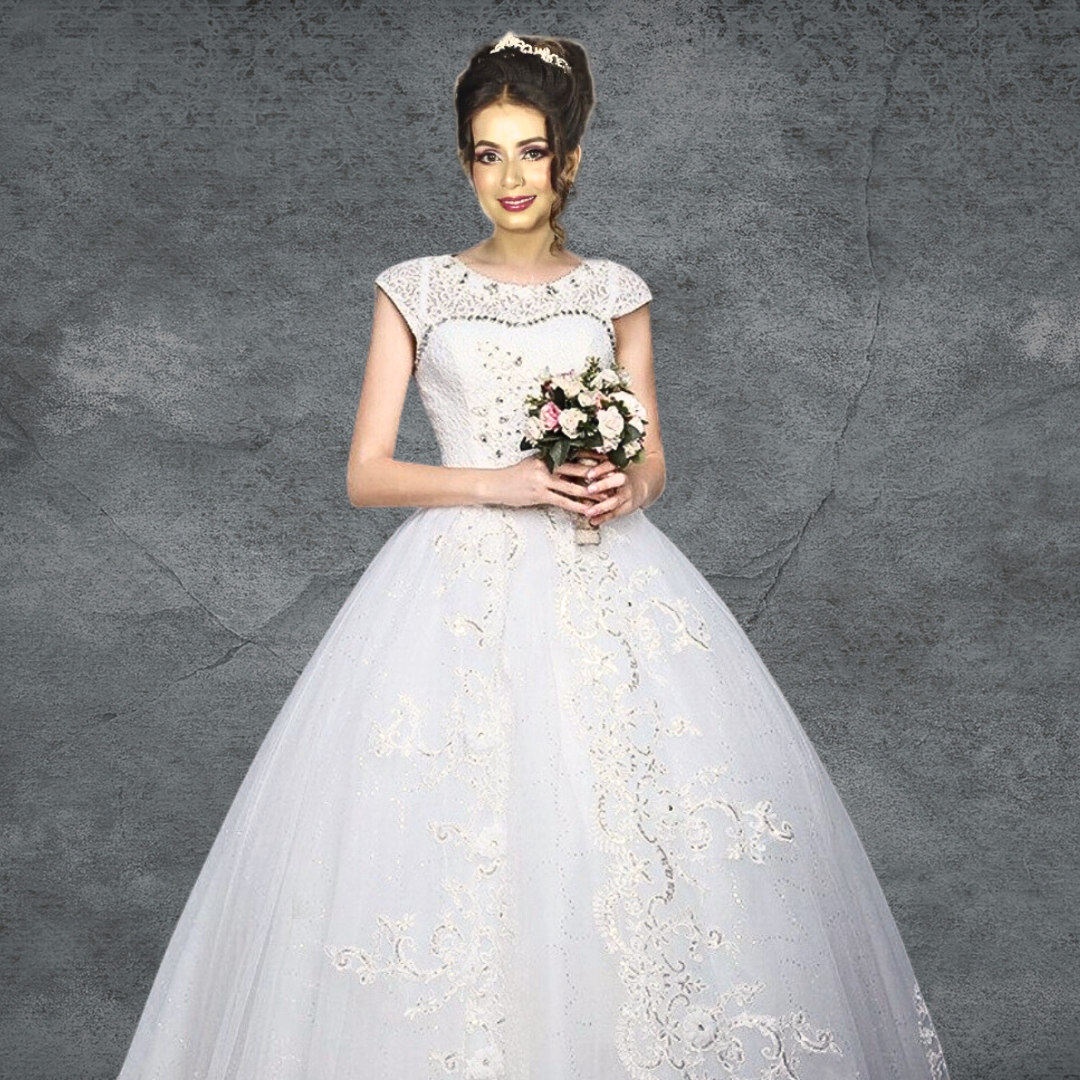 Braveheart Inspired Wedding Gown | White silk charmeuse Medi… | Flickr