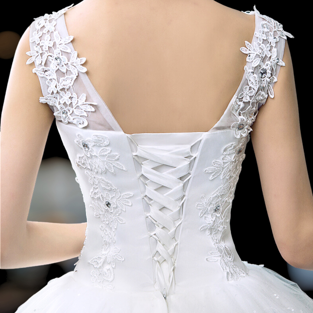 Exquisite Embroidered Ball Gown, Perfect for Christian Wedding Romance"