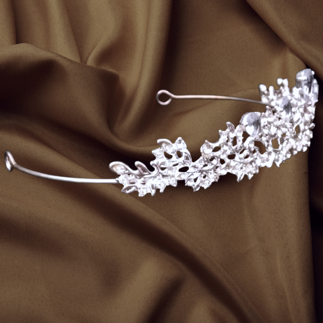 Detail of accessories in Bridal Combo Set — GownLink BRIDE