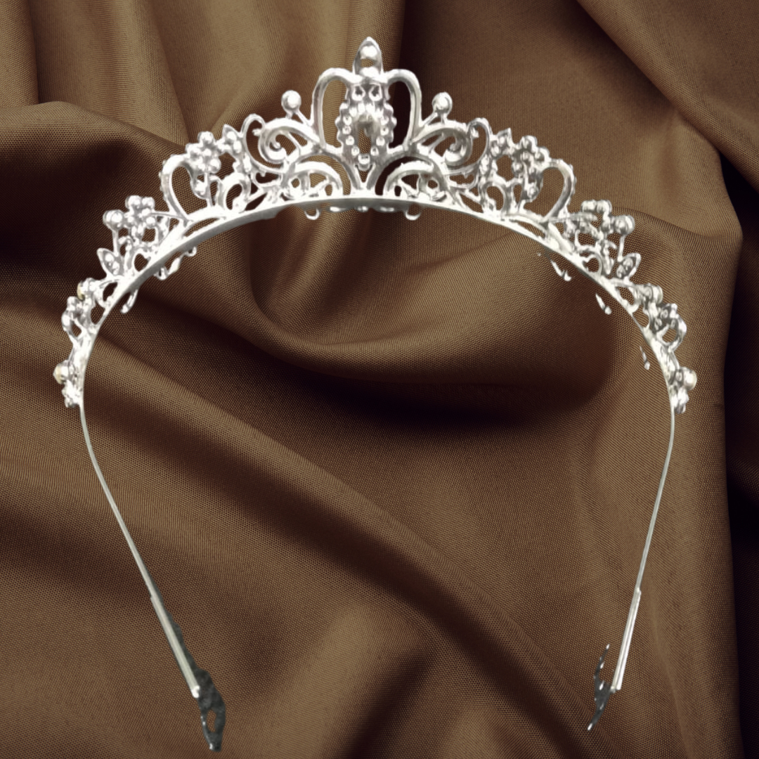 Close-up of leaf and floral detail on Bridal Crown — GownLink CROWN