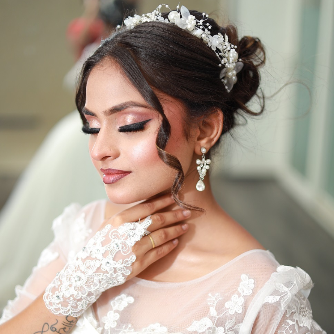 Close-up of pearl or crystal detail on Bridal Gloves — GownLink G20