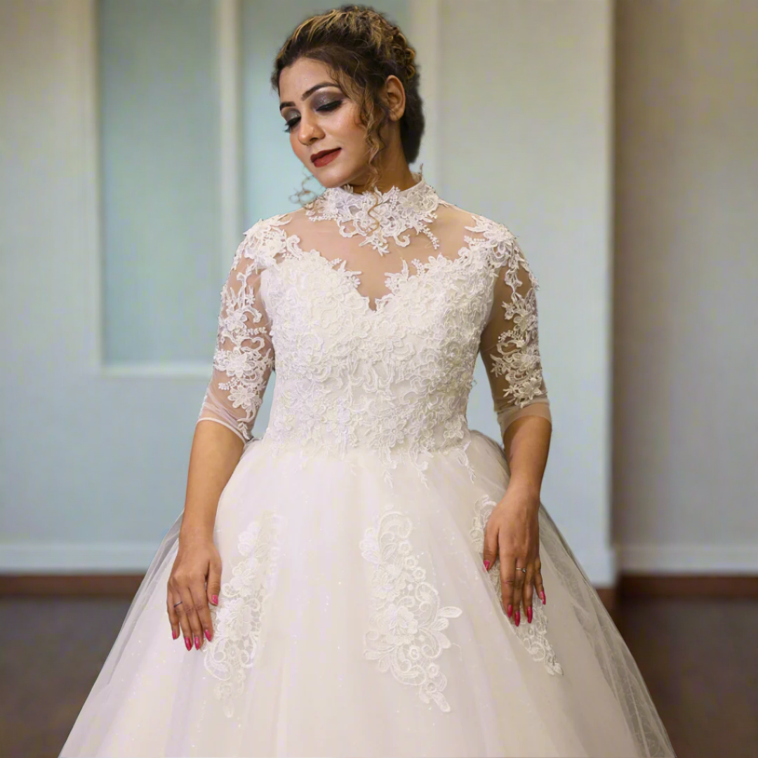 Back closure and button detail on White Bridal Gown with High Neck — GownLink GLD68B