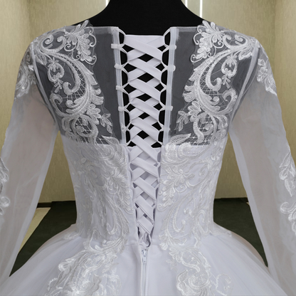 Cathedral lace train on GownLink white bridal wedding gown