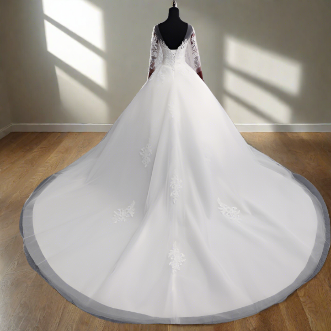 GownLink white Christian wedding gown displayed on mannequin