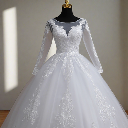 GownLink white Christian wedding gown displayed on mannequin