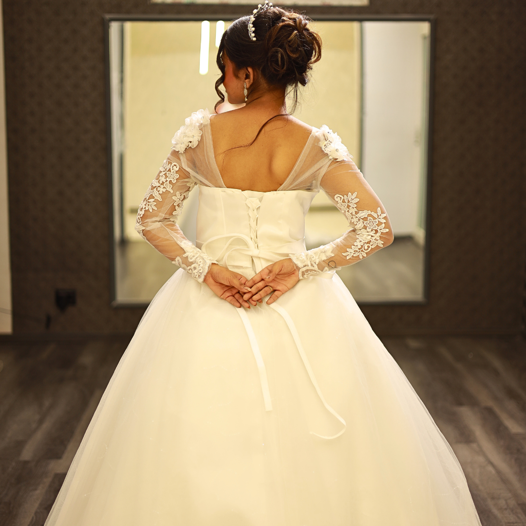 Side profile view of Bridal Gown with Train showing silhouette — GownLink GLYCX01T