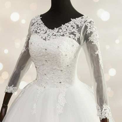 Back closure and button detail on White Bridal Gown with Long Train — GownLink GLHSD189T