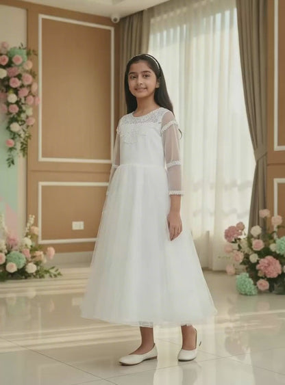 GownLink Christening Gown or First Holy Communion Girls Frock GLHLC-DUCK