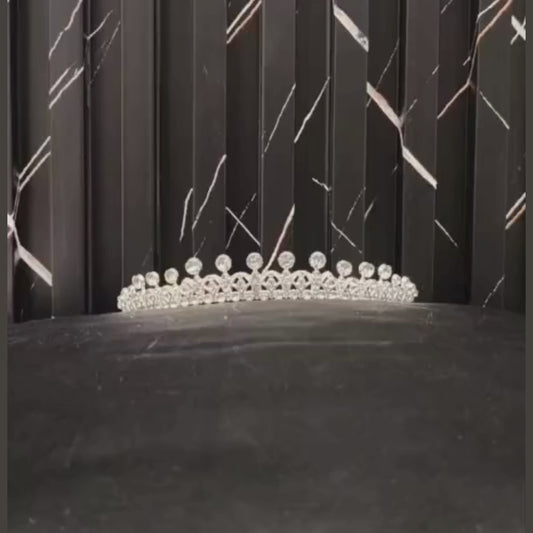 GownLink Luxury Bridal Crown With Exquisite Stonework C-10