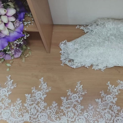 GownLink - FSM Beautiful White sign lace Border for Wedding Gown