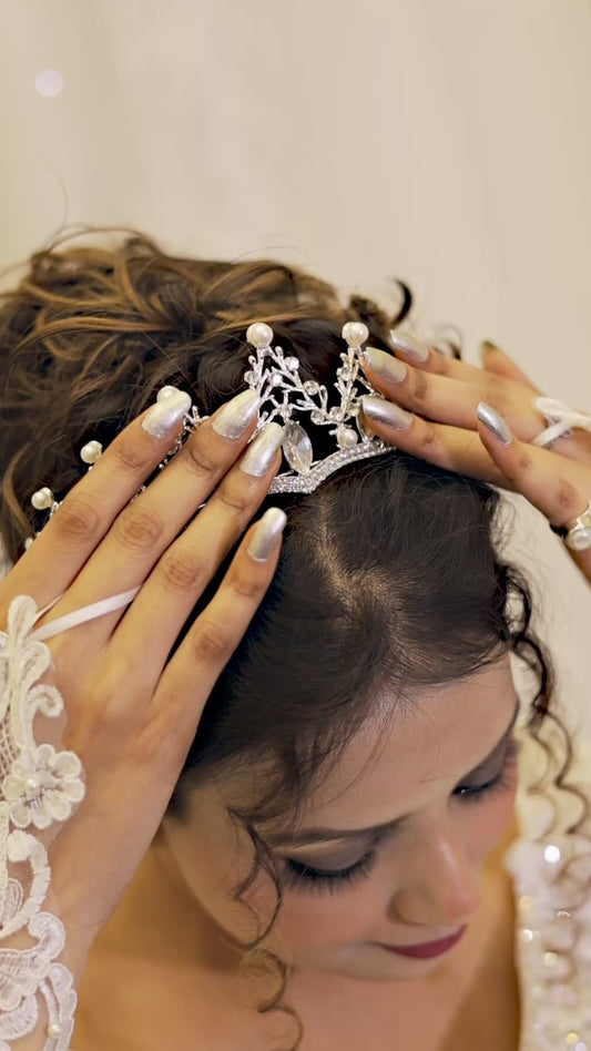 GownLink Bridal Crown Collection C92