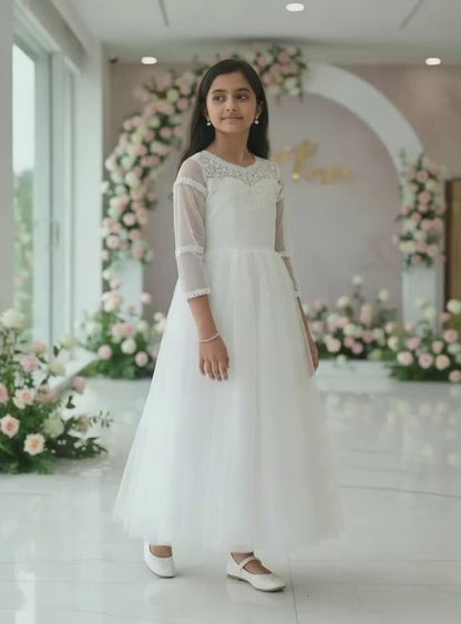 GownLink Christening Gown or First Holy Communion Girls Frock GLHLC-DUCK