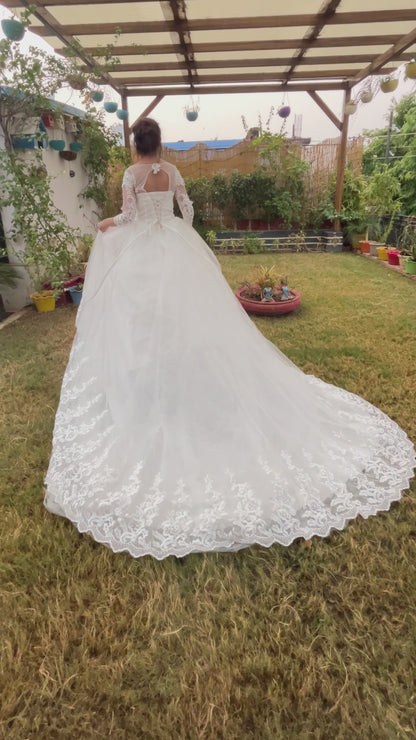 GownLink Stunning White Catholic Wedding Train Gown with Beaded Lace GLHMD16050083T