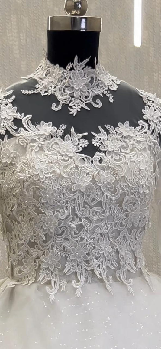 detailed video of white ball gown Sheopur