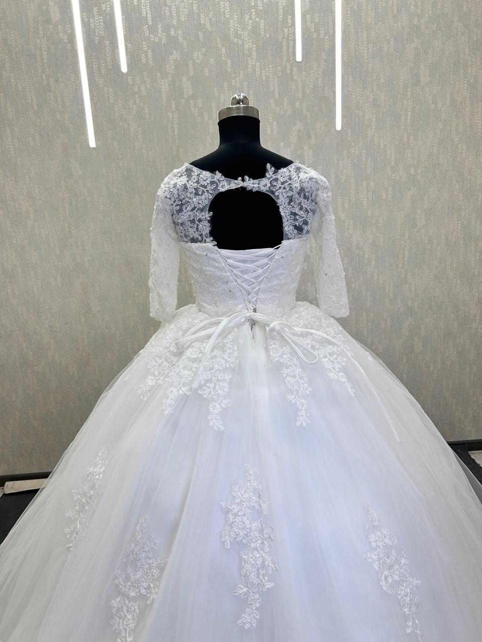 shimmer_white_Bridal_gown Kochi (Cochin)