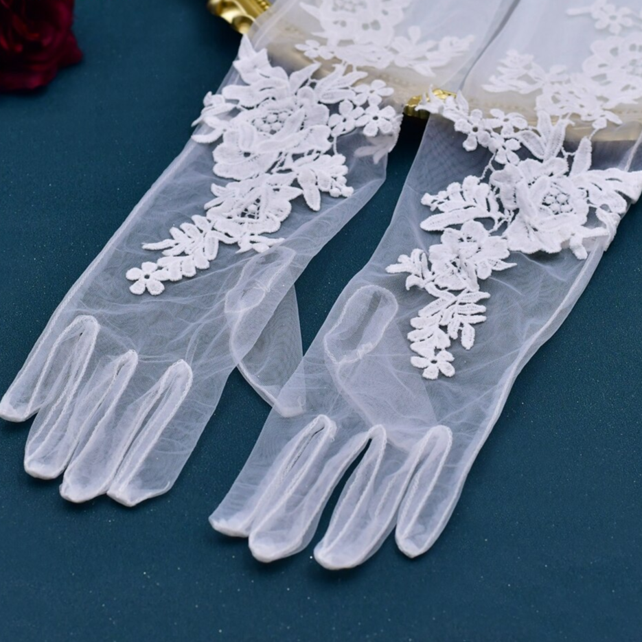 GownLink Finger Gloves for bride G102