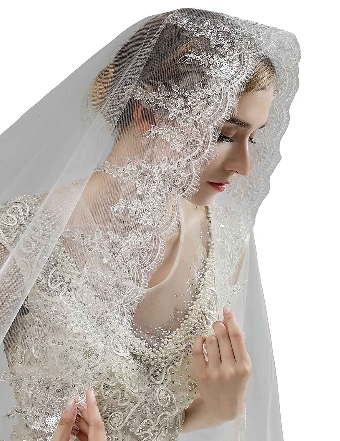 GownLink Short 1.5mtr Bridal Veil With Comb GLV20