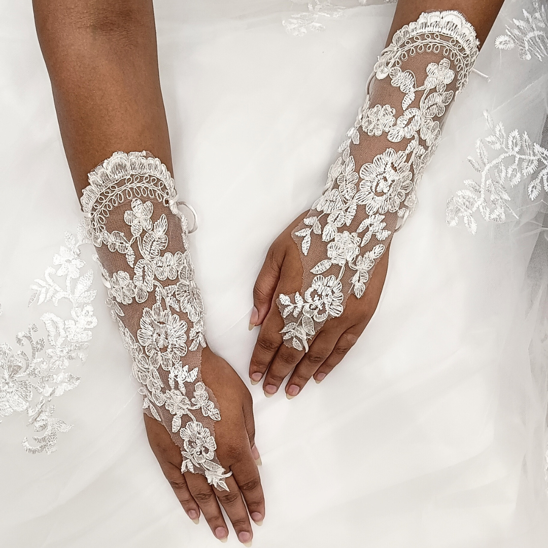 Elegant Catholic wedding gloves in Maharashtra