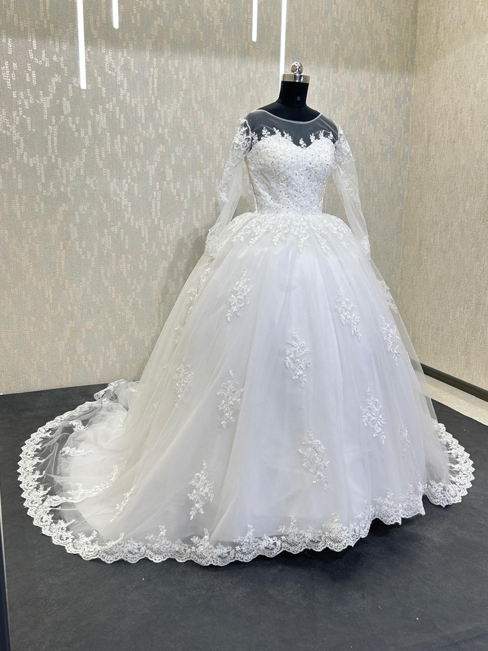 GownLink Stunning Train Gown White Church Wedding Gown with Beaded Lace GLGT009